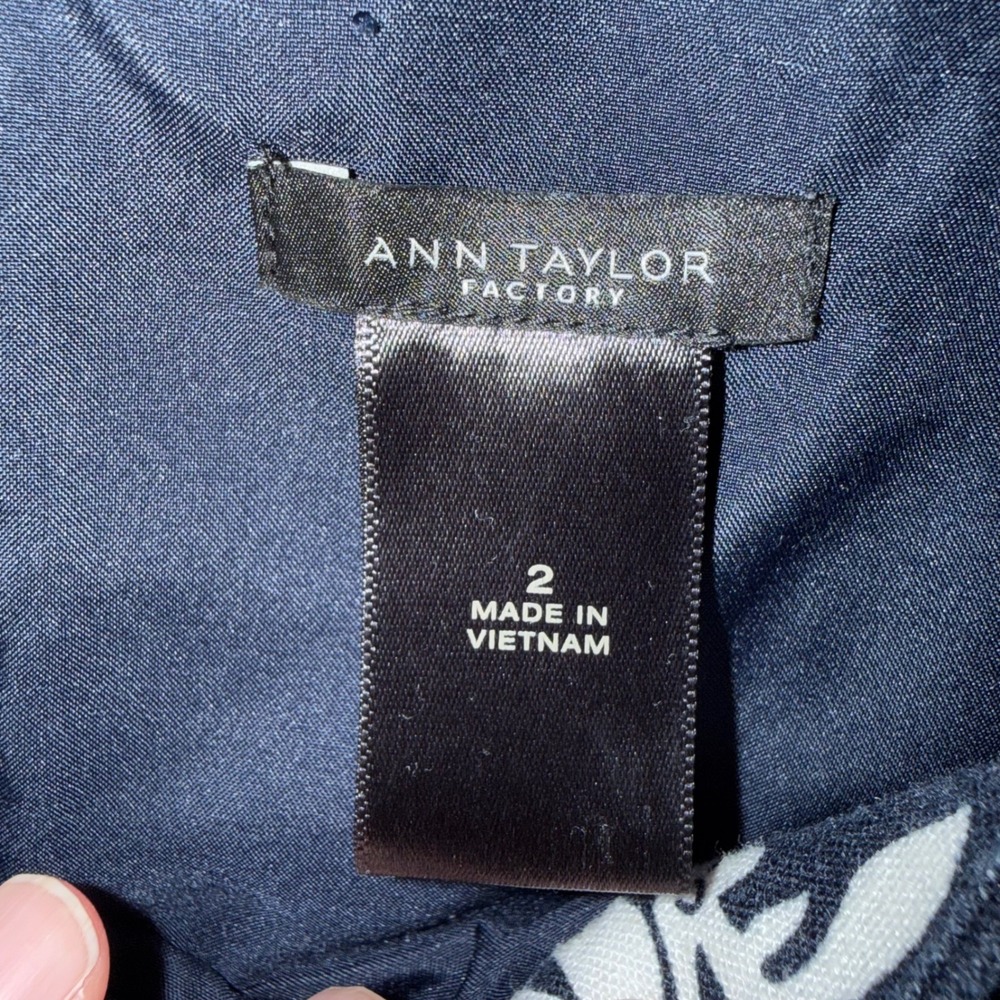 Ann Taylor Factory Black White Floral Print romper Size 2 Square Neck Sleeveless - Picture 3 of 7